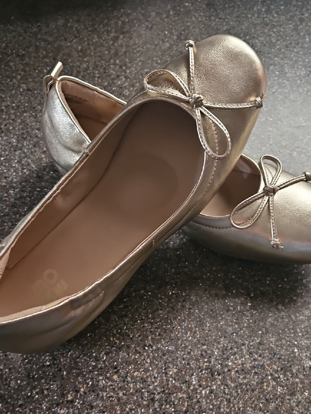 ABEO Classic Metallic Ballet Flats with Bow - Gold